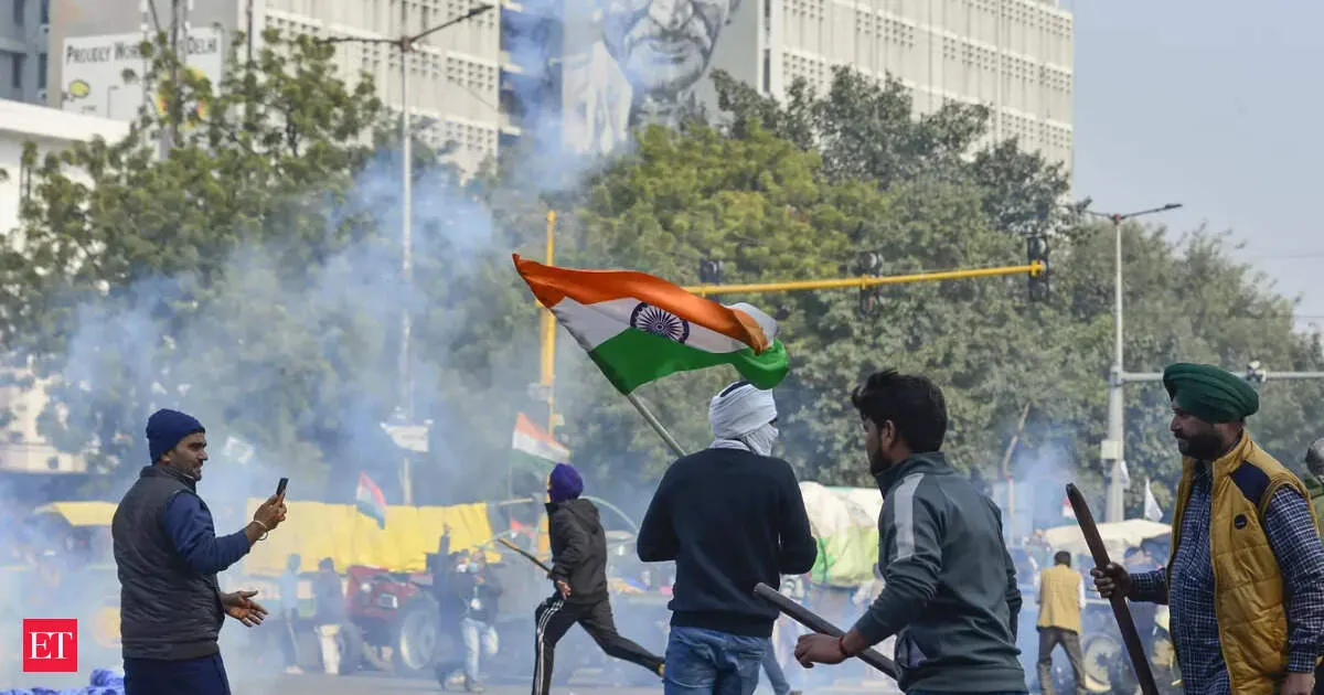 Manipur protests erupt as thousands clash with police while marching to CM residence