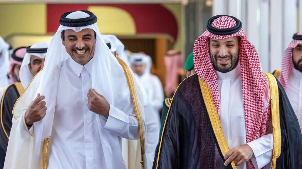 GCC leaders meet in Saudi as Iran escalates attacks near the Strait of Hormuz