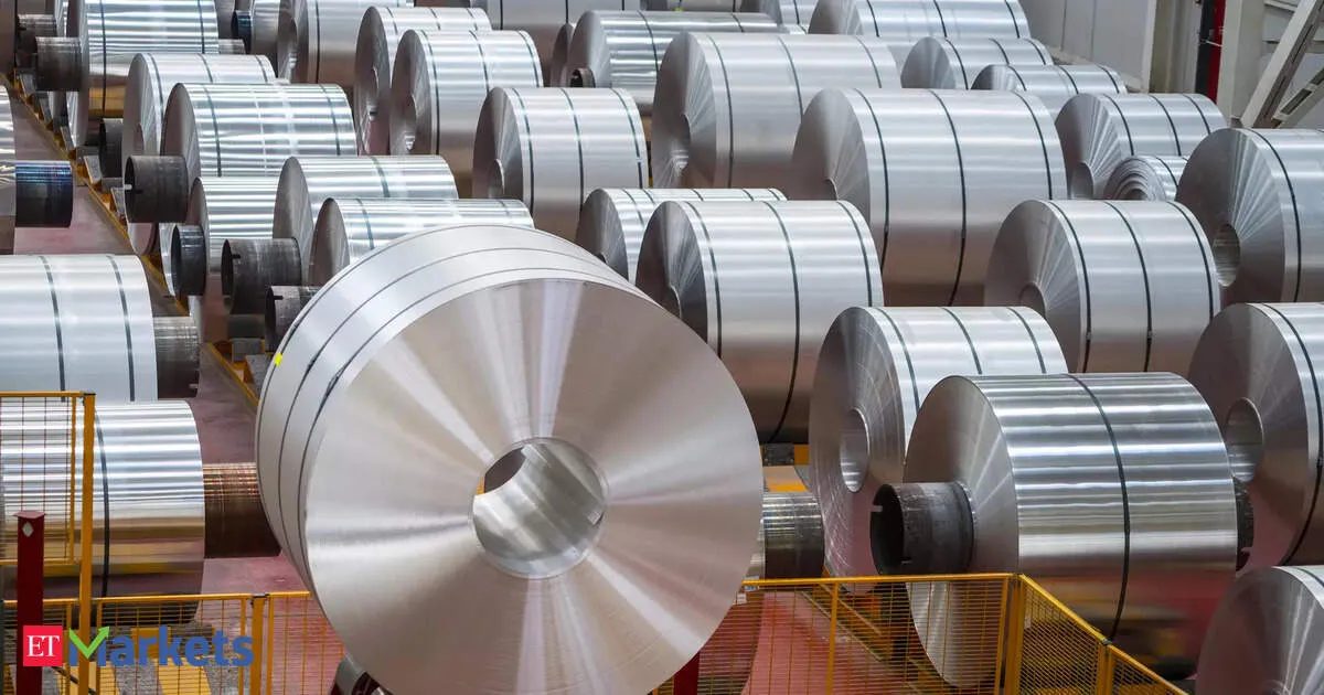 Vedanta Hindalco surge up to 11% in a week but analysts urge buy on dips not chase