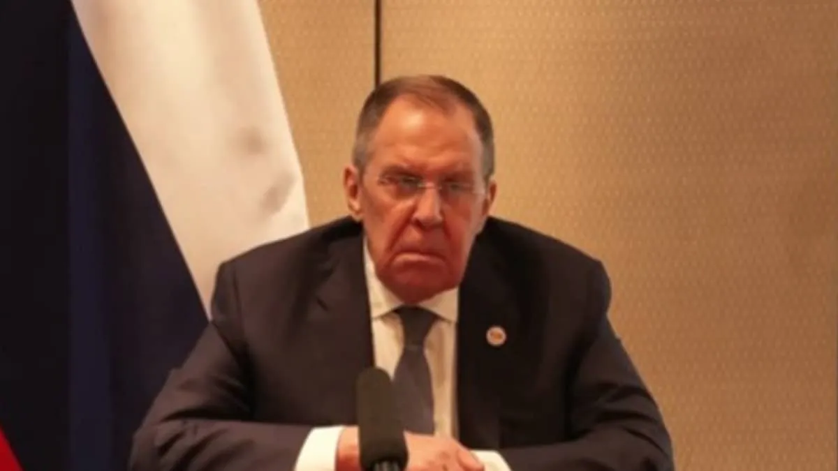 Lavrov Claims Iran Didn’t Block Hormuz and Says India Must Mediate UAE Iran Talks