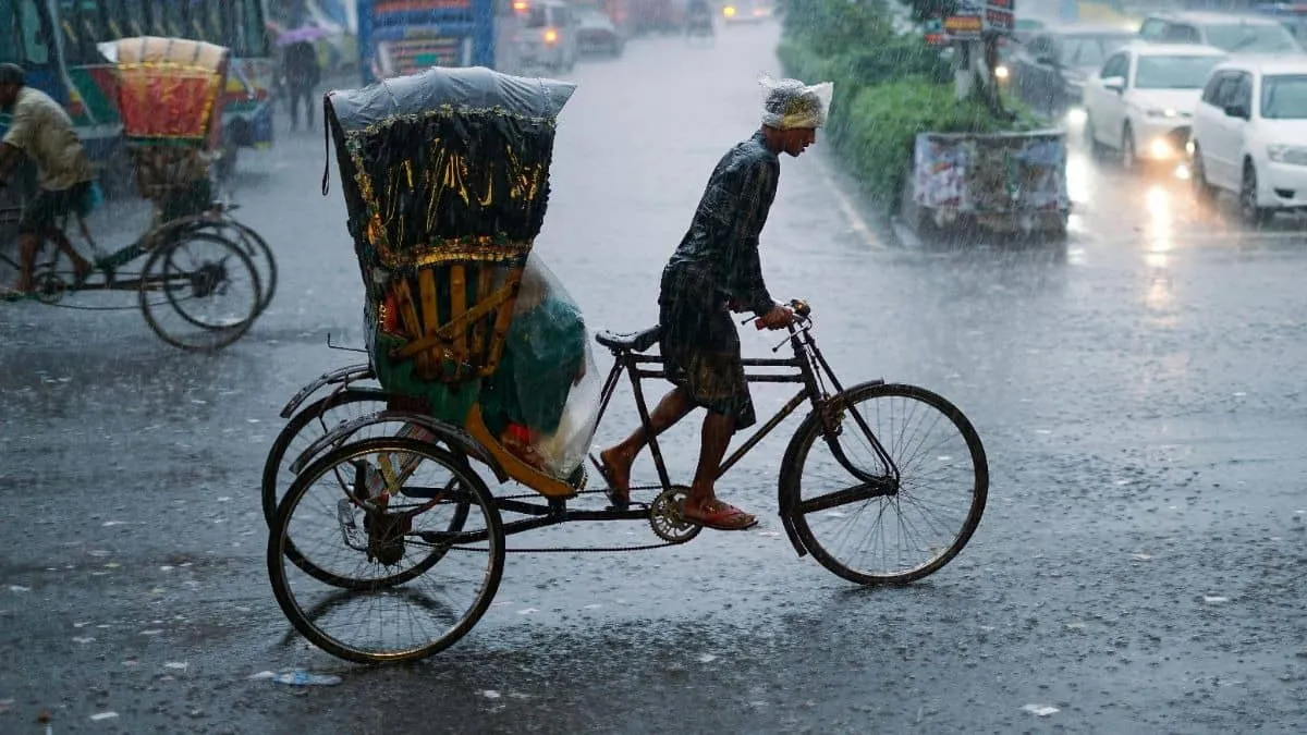 UP Storm Death Toll Reaches 96 As Rain Wind and Trees Wreak Havoc Across Districts