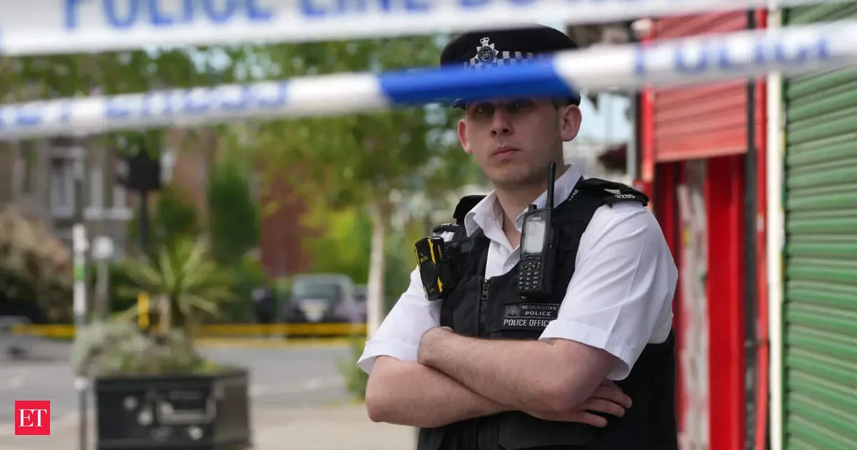 Two Jewish men stabbed in London as police label attack terrorism after chase