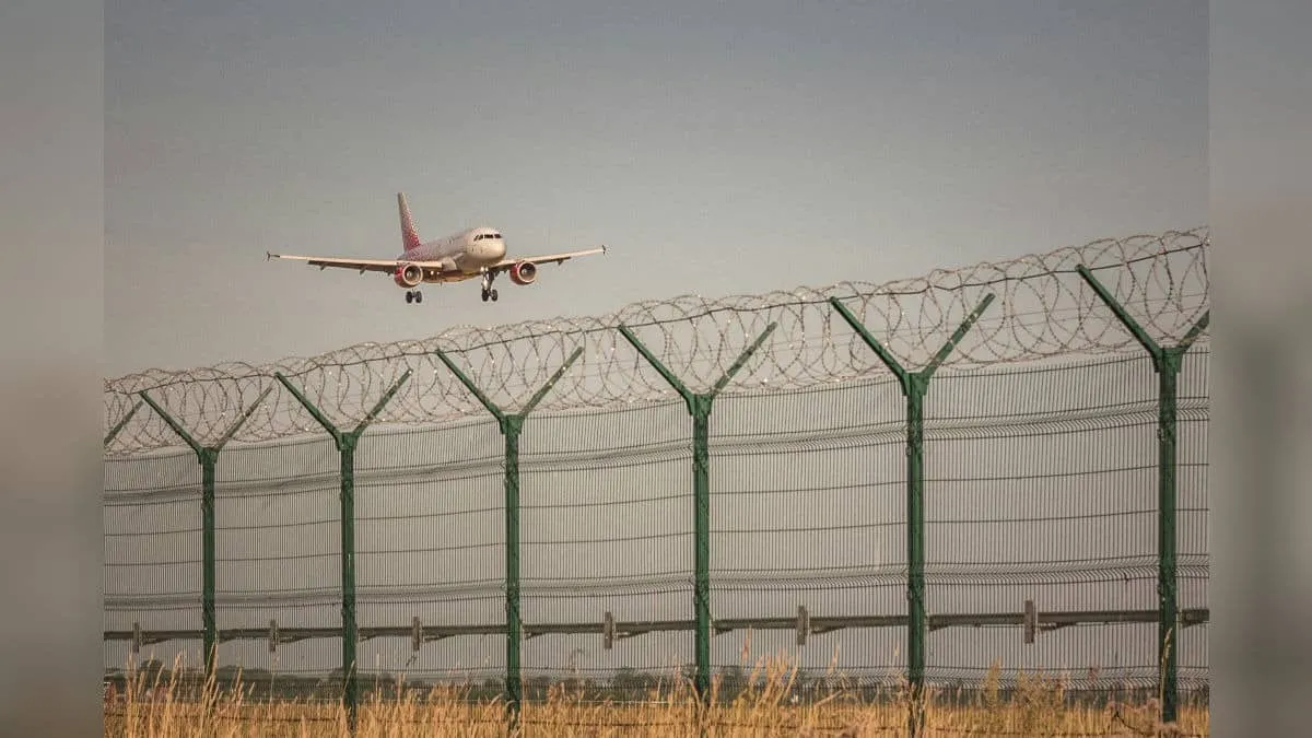 DGCA issues urgent safety advisory for Indian flights over Middle East and Persian Gulf airspace