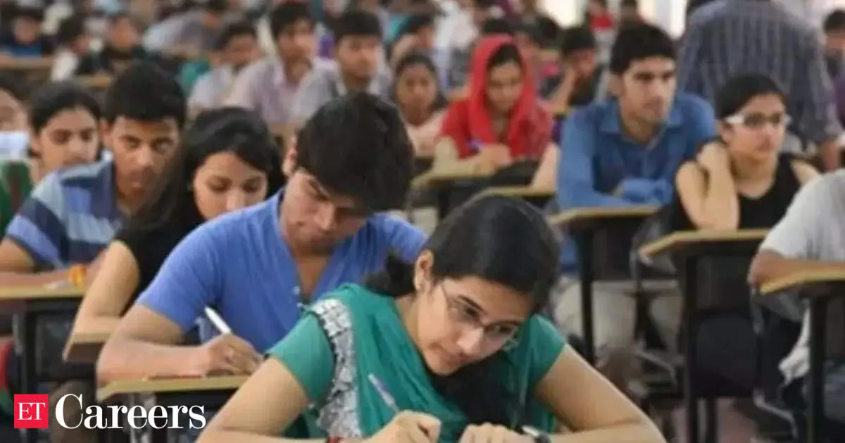 CUSAT moves New Delhi CAT 2026 centre to HRL Digital Solution candidates must update admit cards