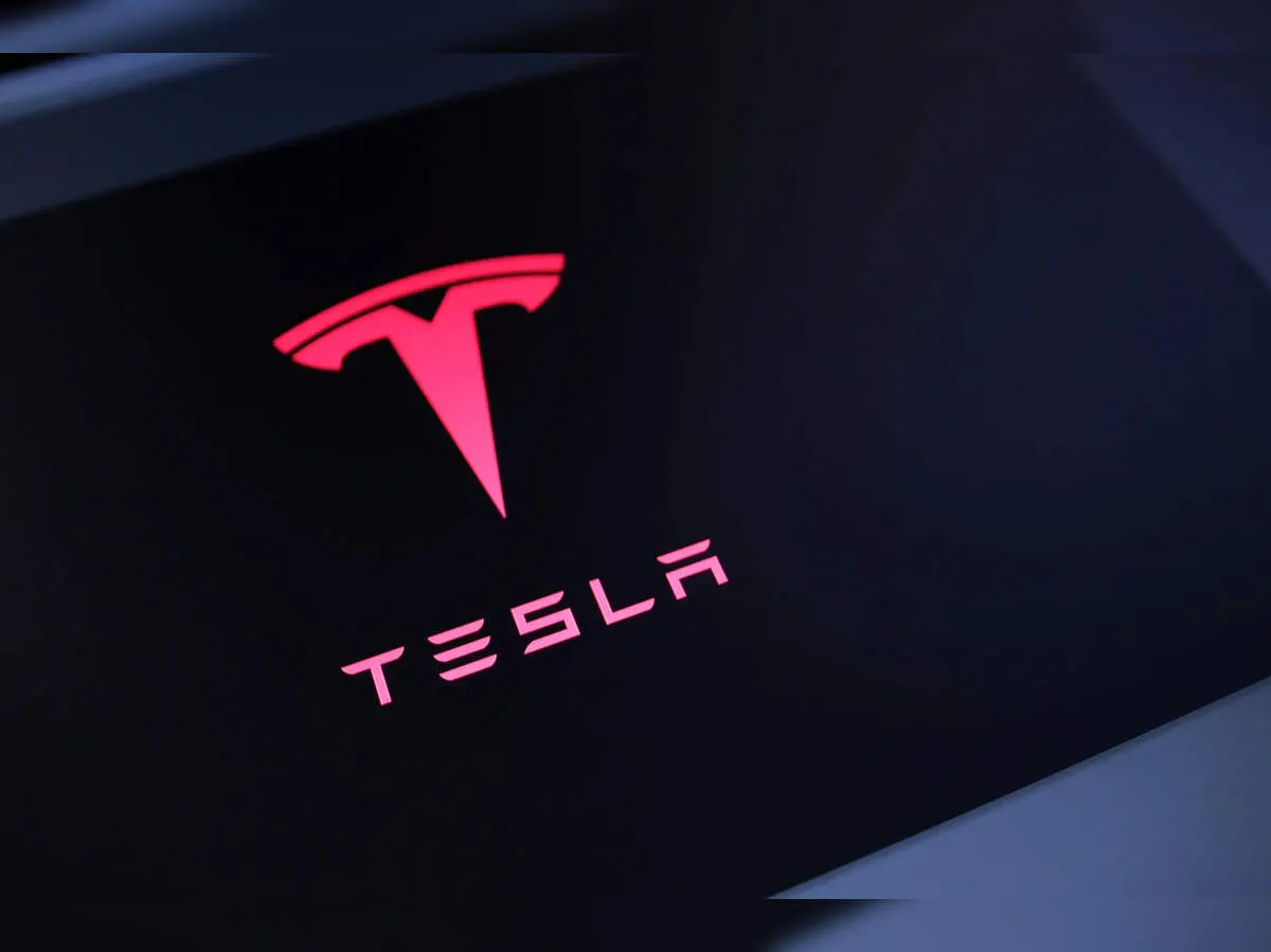 Tesla lifts spending to 25 billion as unproven AI and robot bets face investor doubts