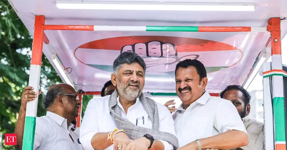 Kerala CM choice to be decided by Sunday after Congress meets AICC observers