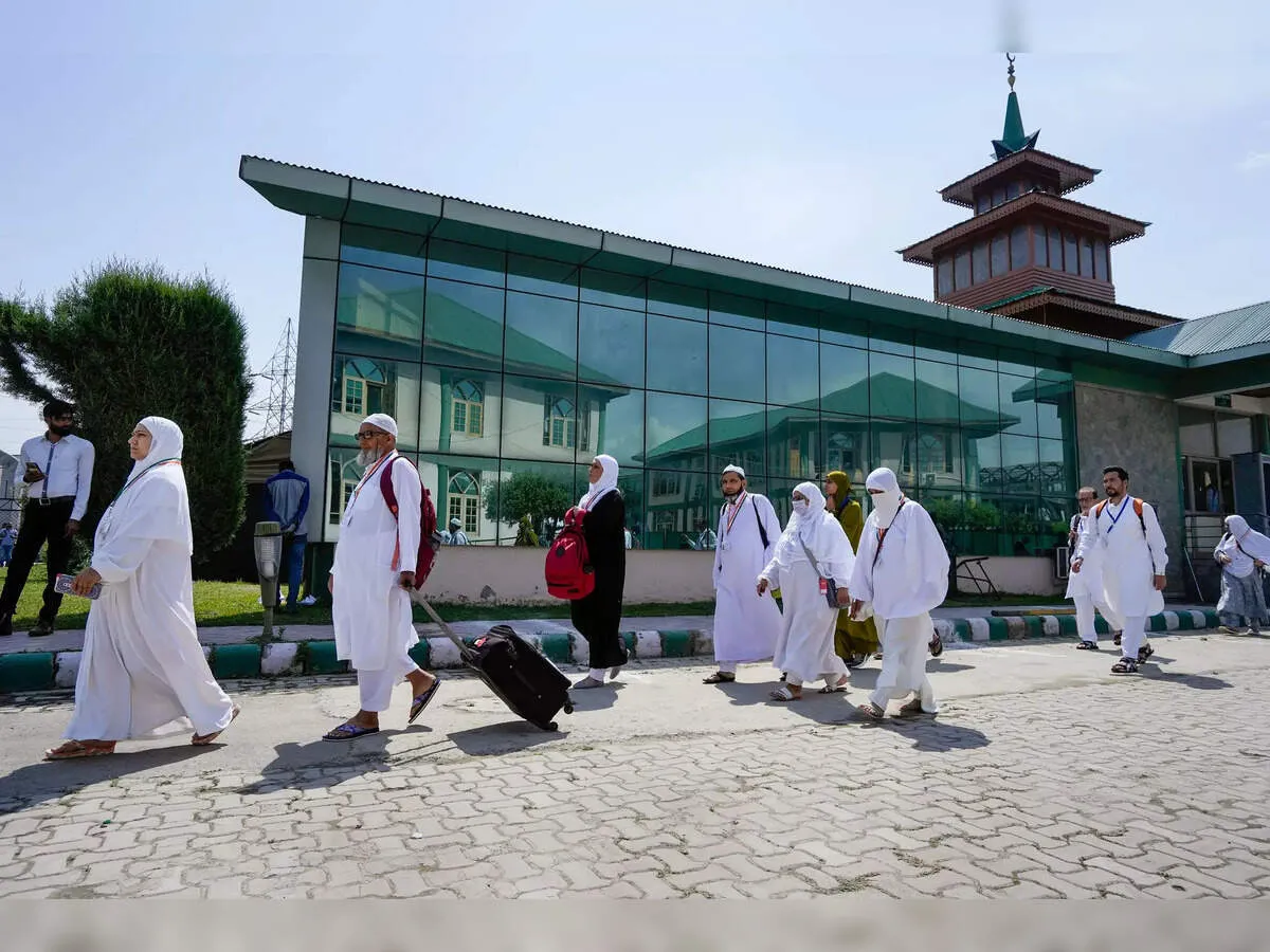 Luxury Haj packages surge as wealthy pilgrims chase five star comfort near Haram Sharif