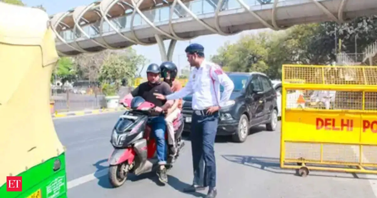 Delhi IPL traffic chaos starts today with 1 pm to 9 pm diversions and parking rules