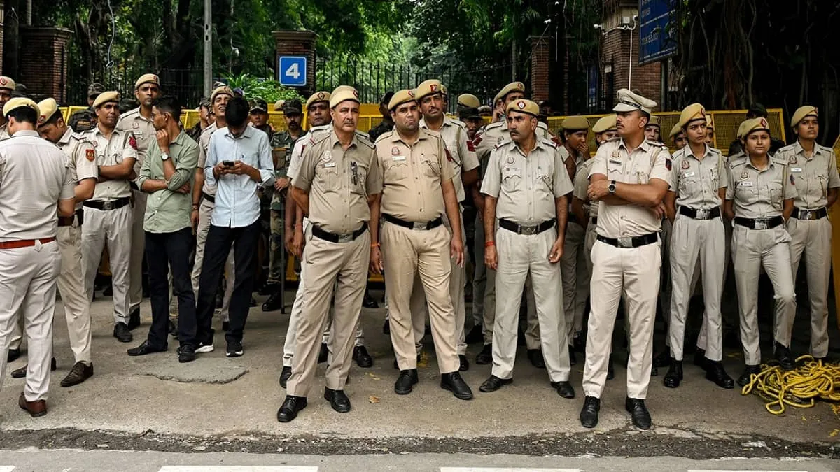 Delhi Police Operation Gang Bust 2 hits ISI linked network with 1000 teams across five states