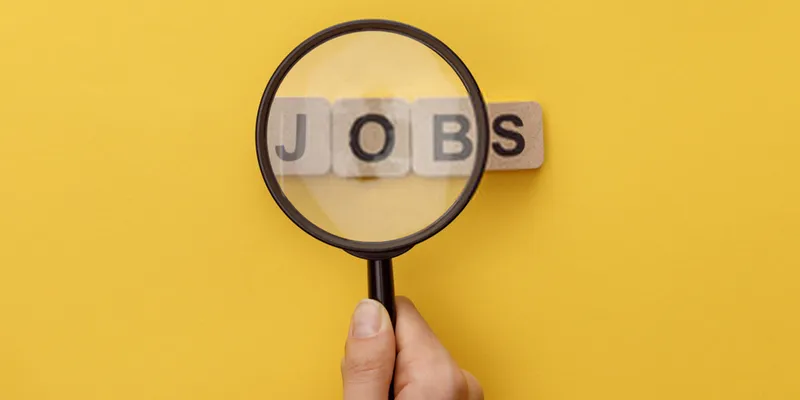 AI cloud and cybersecurity reshape India IT hiring as employers shift from volume to skills