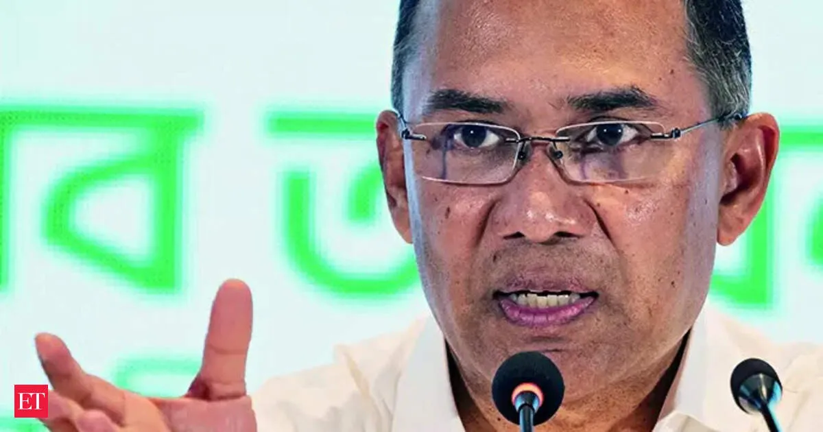 Bangladesh sends 12 senior officials to Pakistan for training in historic first in decades