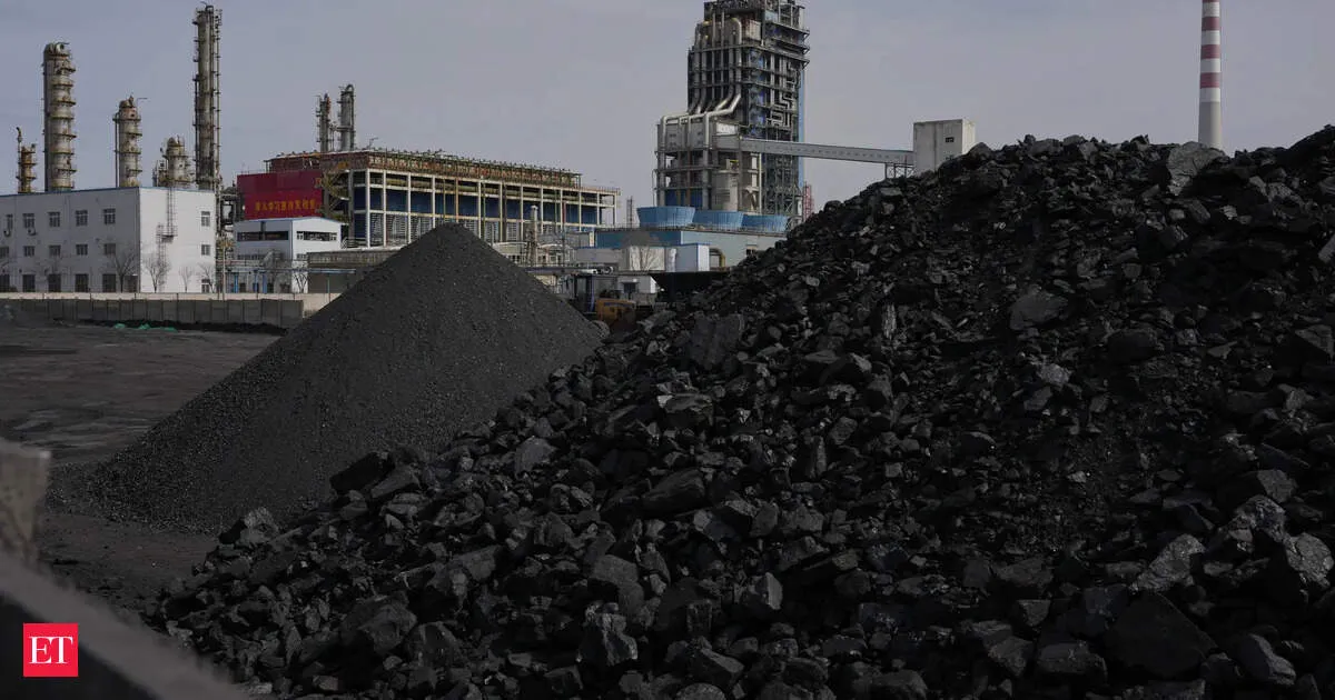 Renewables hit record in India as solar and wind surge, but coal still powers the grid