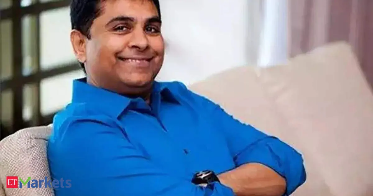 Vijay Kedia tells Anand Mahindra to fix Mahindra Holidays overseas drag and unlock India tourism value