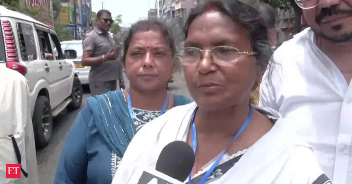 BJP candidate Ratna Debnath alleges TMC threats and confrontation during West Bengal phase 2 polling