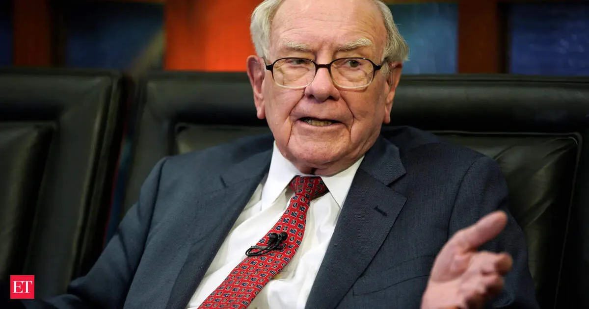 Buffett reveals Apple bet was basically a Tim Cook bet worth $185 billion