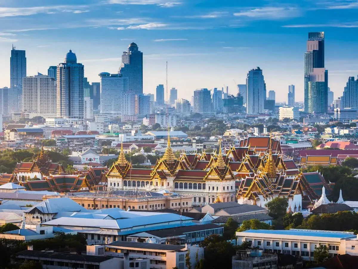 Thailand warns travelers about fake Digital Arrival Card sites charging fees and stealing identities
