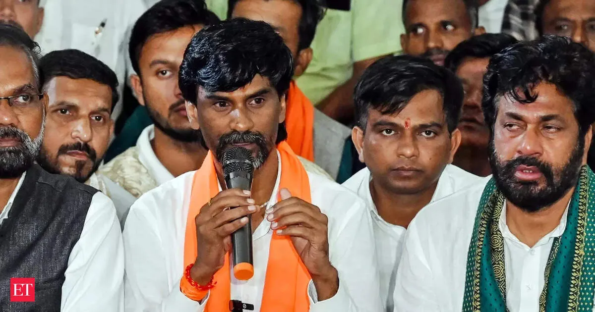 Jarange sets May 30 indefinite hunger strike over Maratha quota delays and Kunbi certificate stoppage