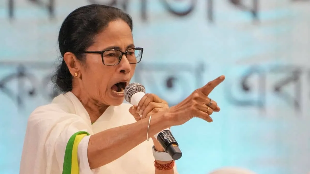 Mamata Banerjee alleges deliberate load shedding and CCTV shutdowns near strong rooms in Kolkata