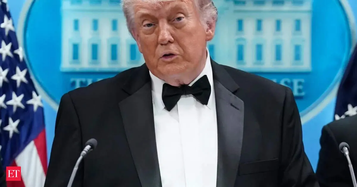 Trump rejects Iran peace offer minutes after cancelling US team trip