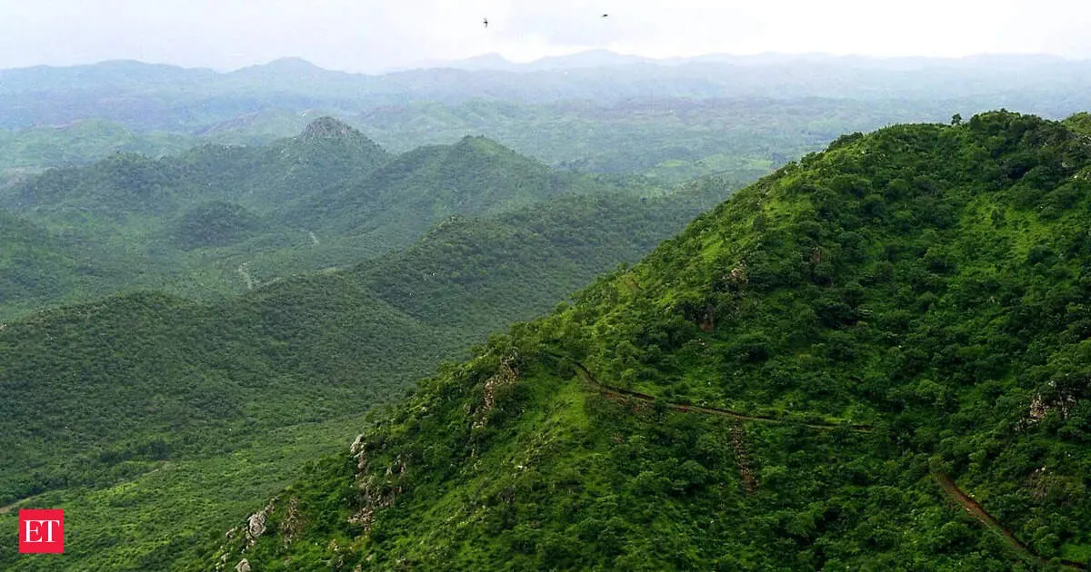 Supreme Court pauses Aravalli mining lease orders refusing relief to leaseholders until ecological concerns cleared