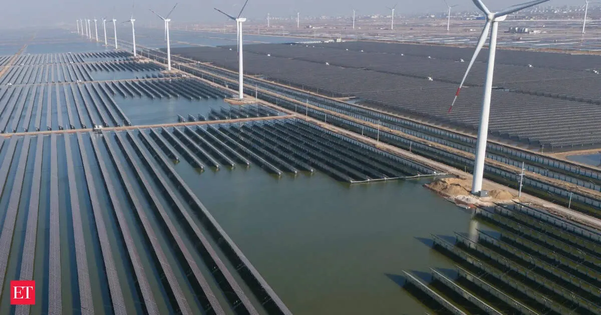 India hits 256 GW peak demand as renewables supply nearly one third