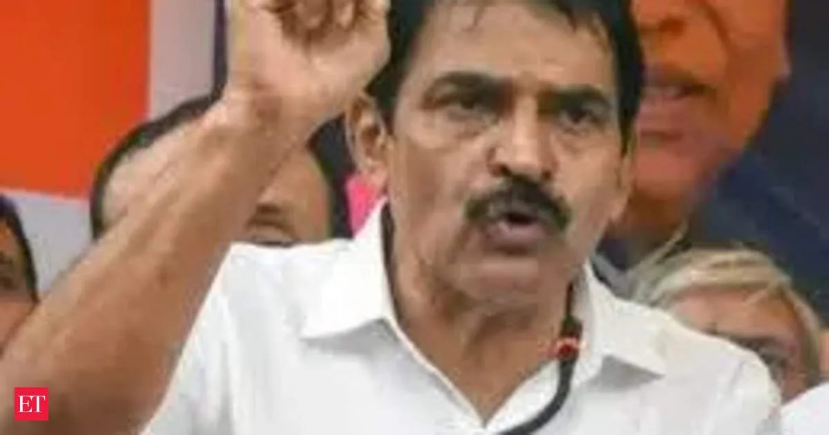 Congress Kerala chief minister race frozen as party warns against public lobbying
