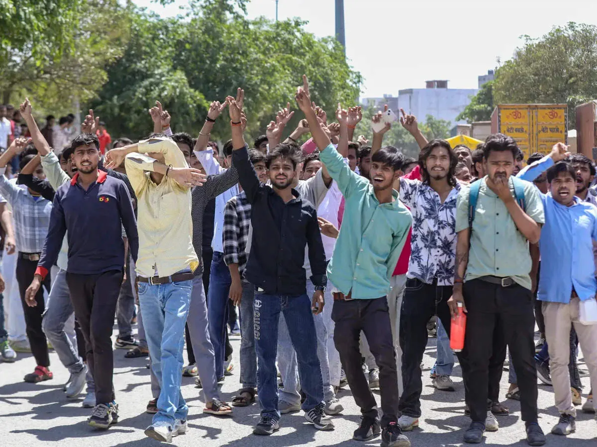 Noida workers protest as wages lag hidden inflation and household costs explode