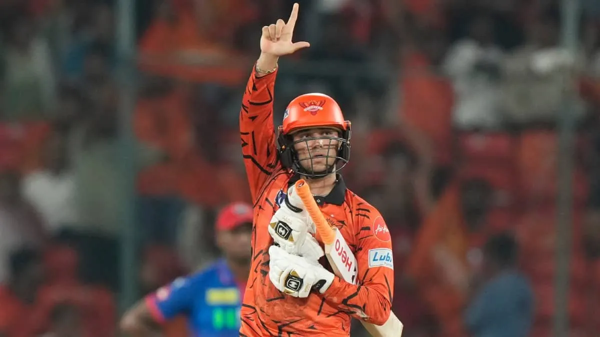 Abhishek Sharma smashes 2nd IPL hundred in 47 balls as SRH take control vs Delhi