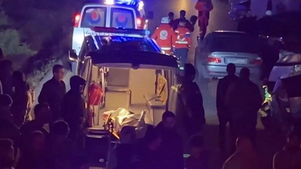 Ballia DM Orders Action After Petrol Pump Allegedly Denied Fuel to Dying Ambulance