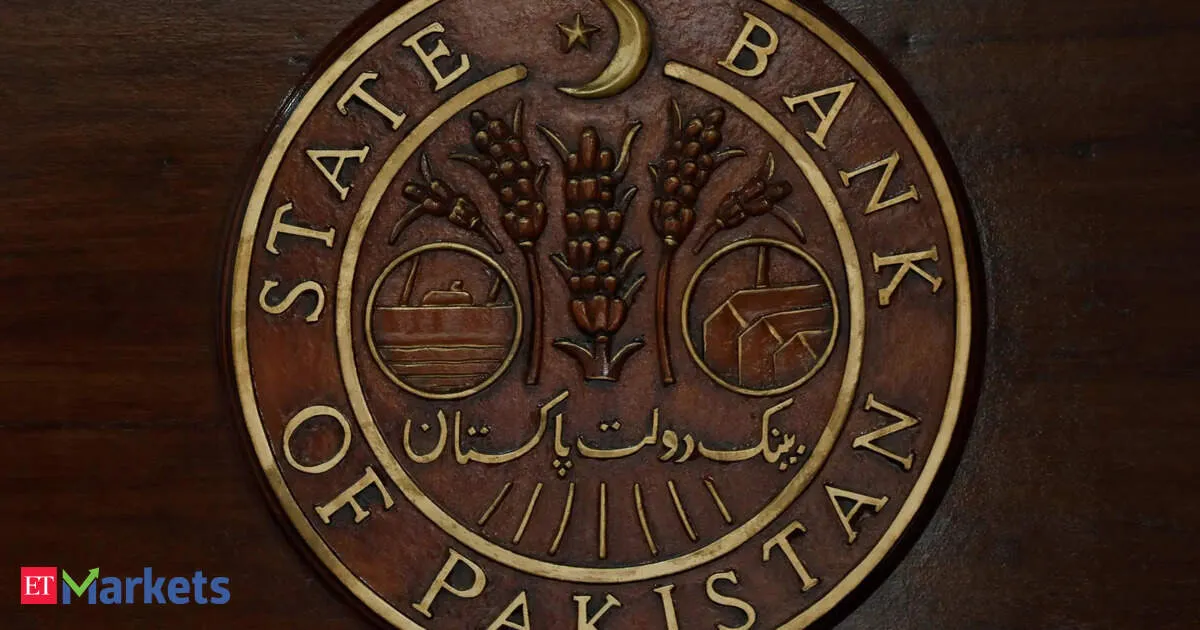 Pakistan central bank lifts key rate 100 bps to 11.5% after oil shock fears