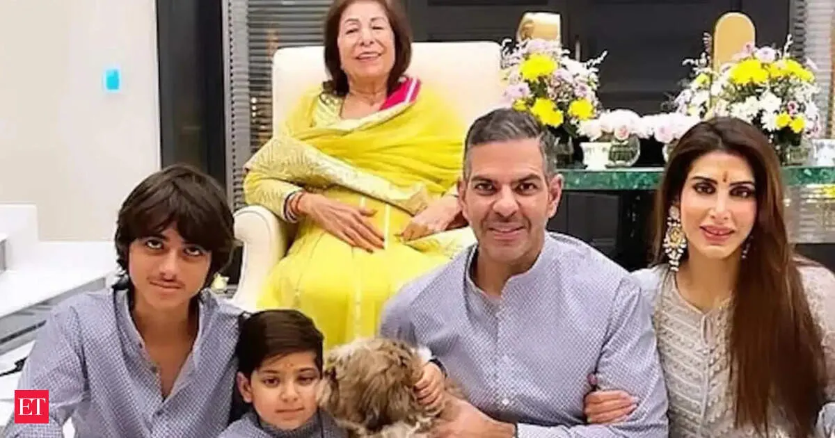 SC names ex CJI DY Chandrachud to mediate RK Family Trust dispute
