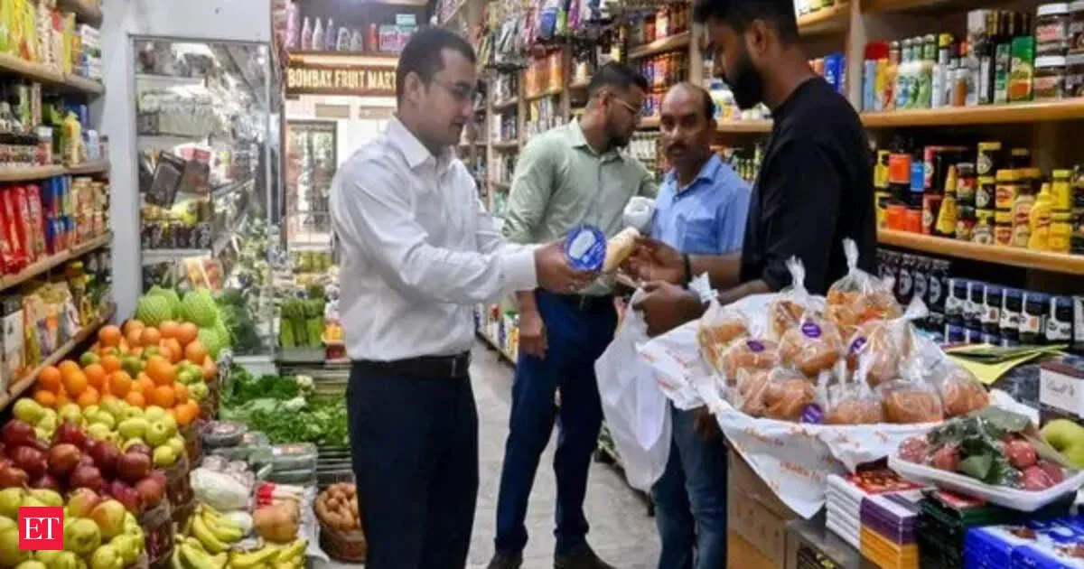 India shoppers slash discretionary spending as jobs worry and prices rise