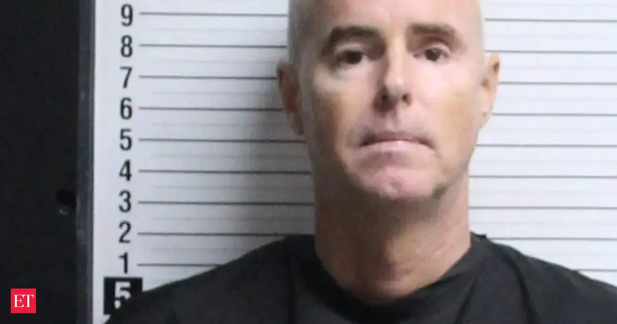 North Carolina dating app match charged with kidnapping and statutory rape over teen transfer