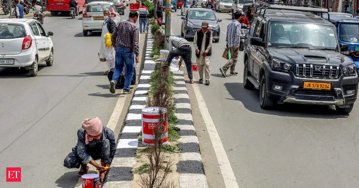 Srinagar gets makeover as Darbar Move returns after years away