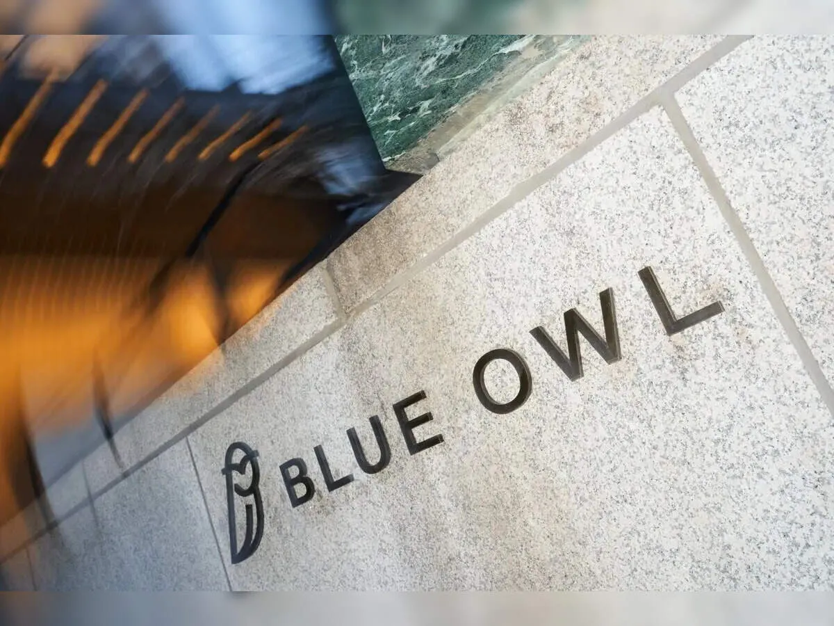 Blue Owl weighs $30 billion sale of Asia operations as investor withdrawals tighten