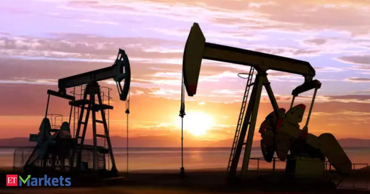 India crude stocks plunge 15% as Iran tensions choke imports and refiners quietly dip into reserves