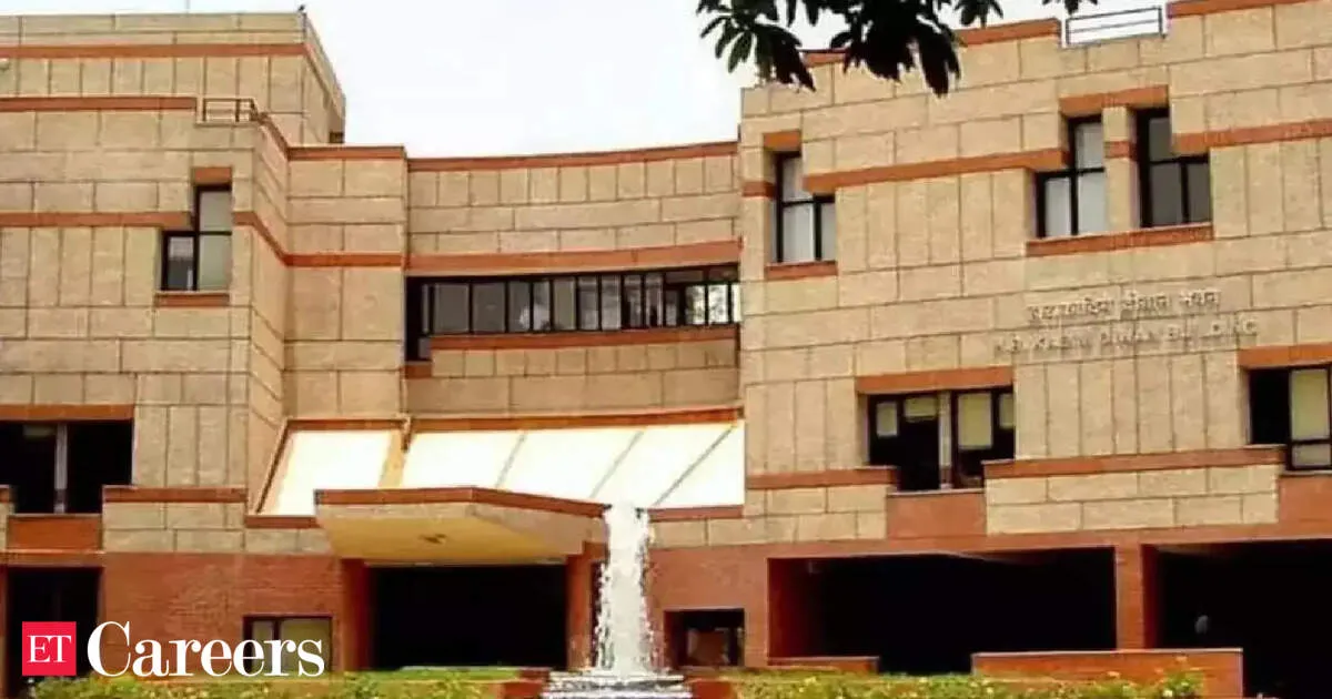 IIT Kanpur logs record 672 Day 1 offers as preplacement jumps 27 percent