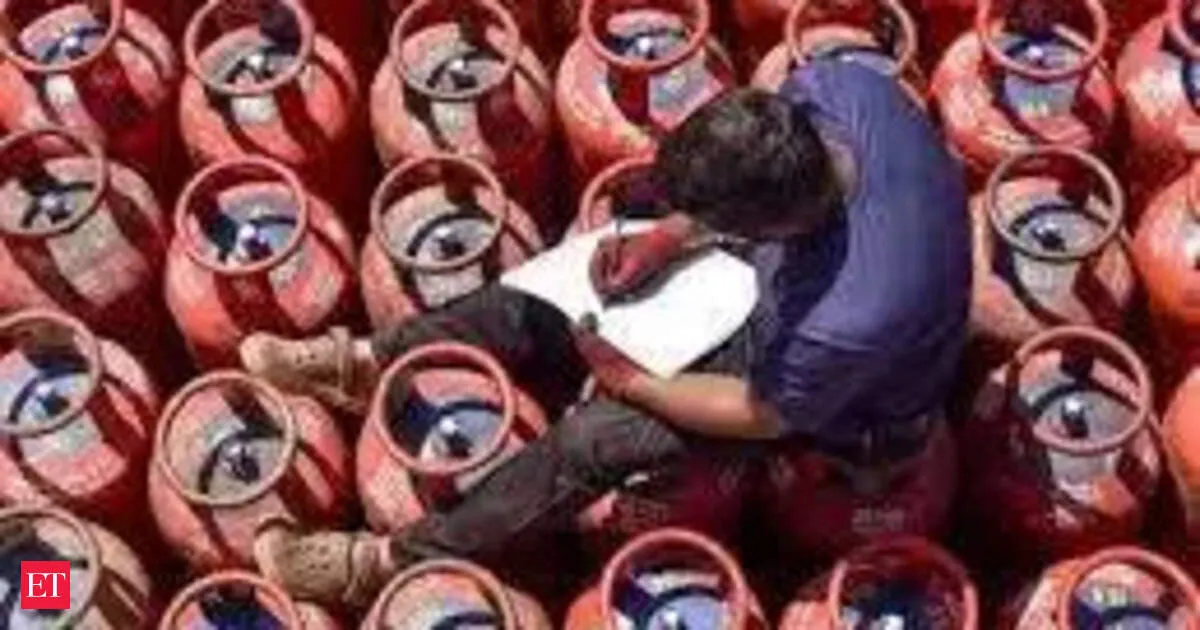 SMS alerts now ask households to surrender LPG if they already have PNG connection