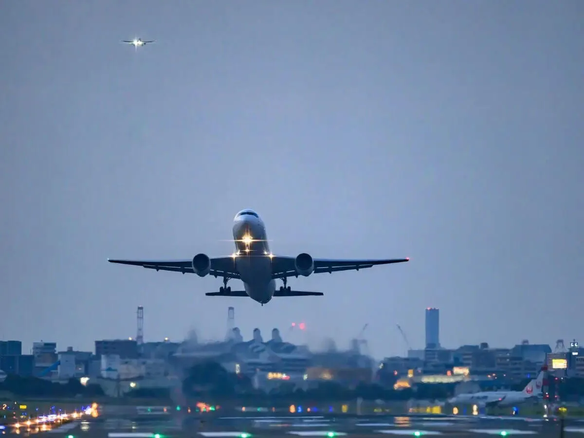 Iran war drives jet fuel fears for European airlines threatening summer holiday travel