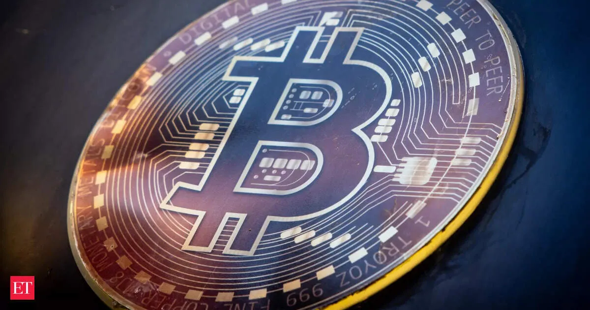 Bitcoin jumps above 82000 as US Clarity Act clears Senate Banking with bipartisan push