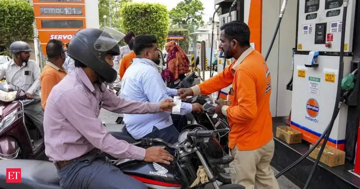 India adds ₹3 per litre special tax on petrol exports as diesel and ATF levies fall