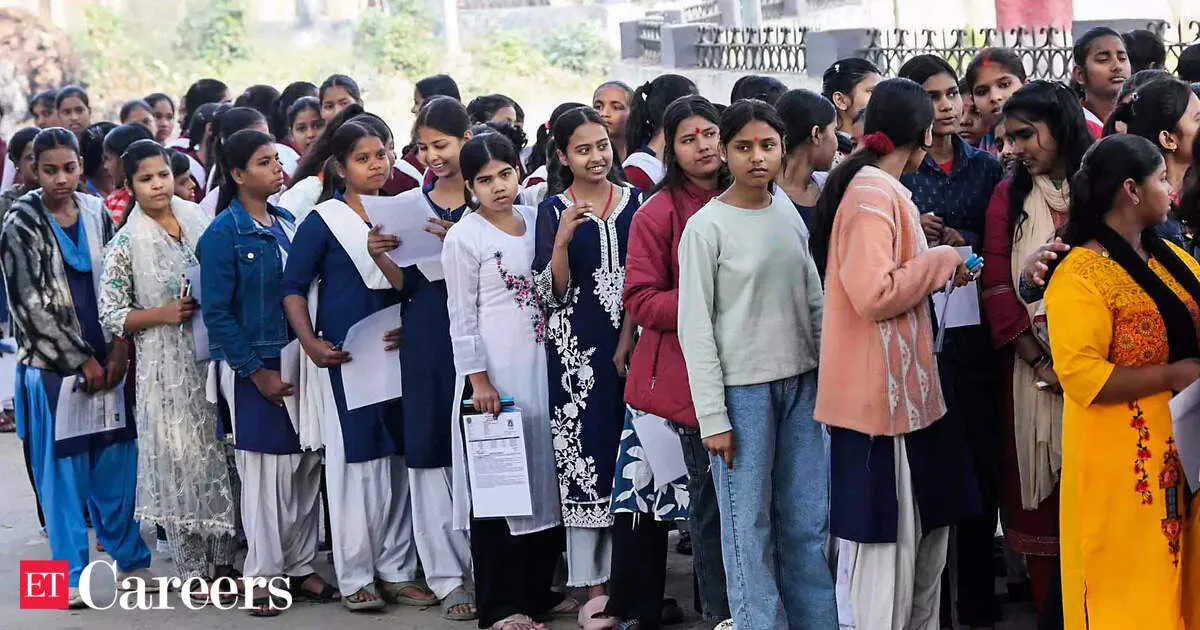 Bihar to recruit 45000 teachers soon plus 7000 specialized roles