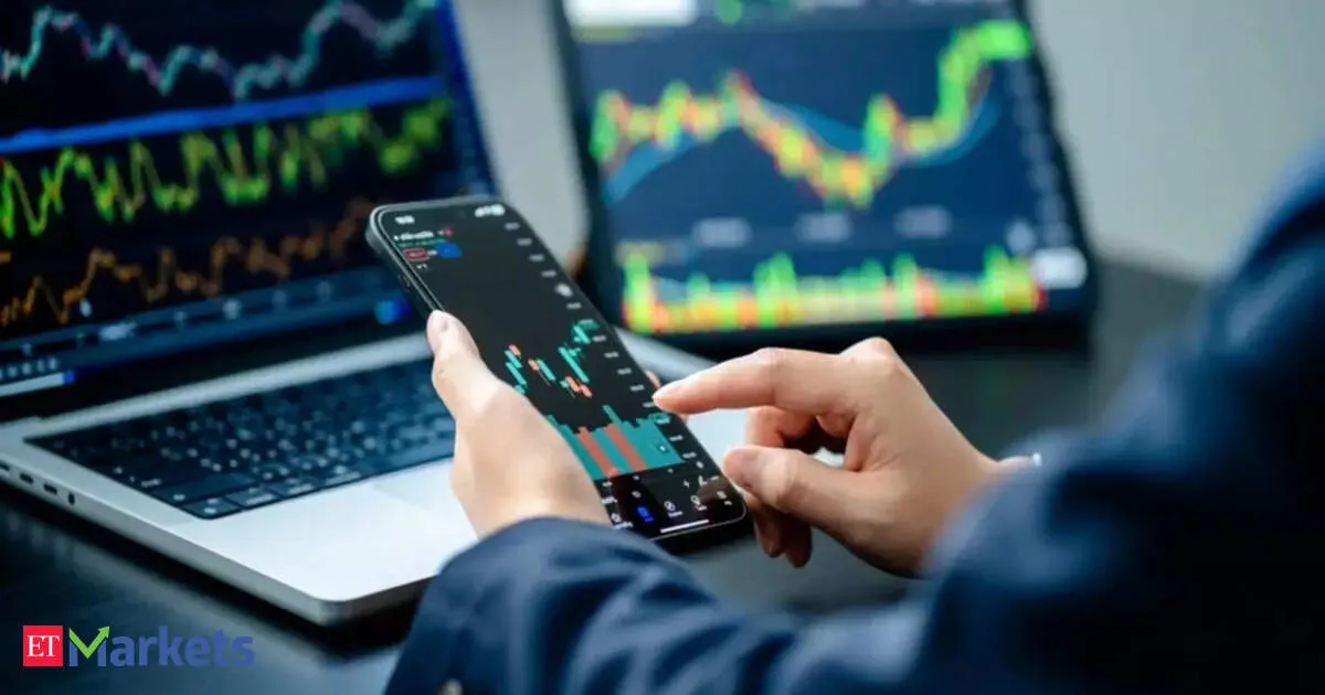 US corporate bond rally surges as spreads tighten and liquidity draws investors back