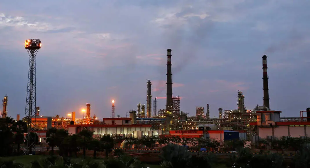 India’s clean power push stalls as fossil fuels stay longer than planned—here’s the hard arithmetic