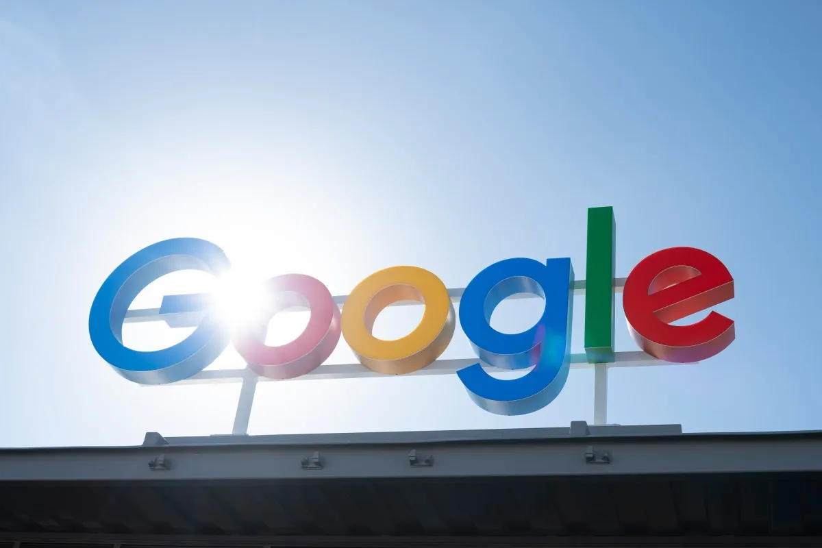 Google updates AI search to include expert advice from Reddit and other web forums