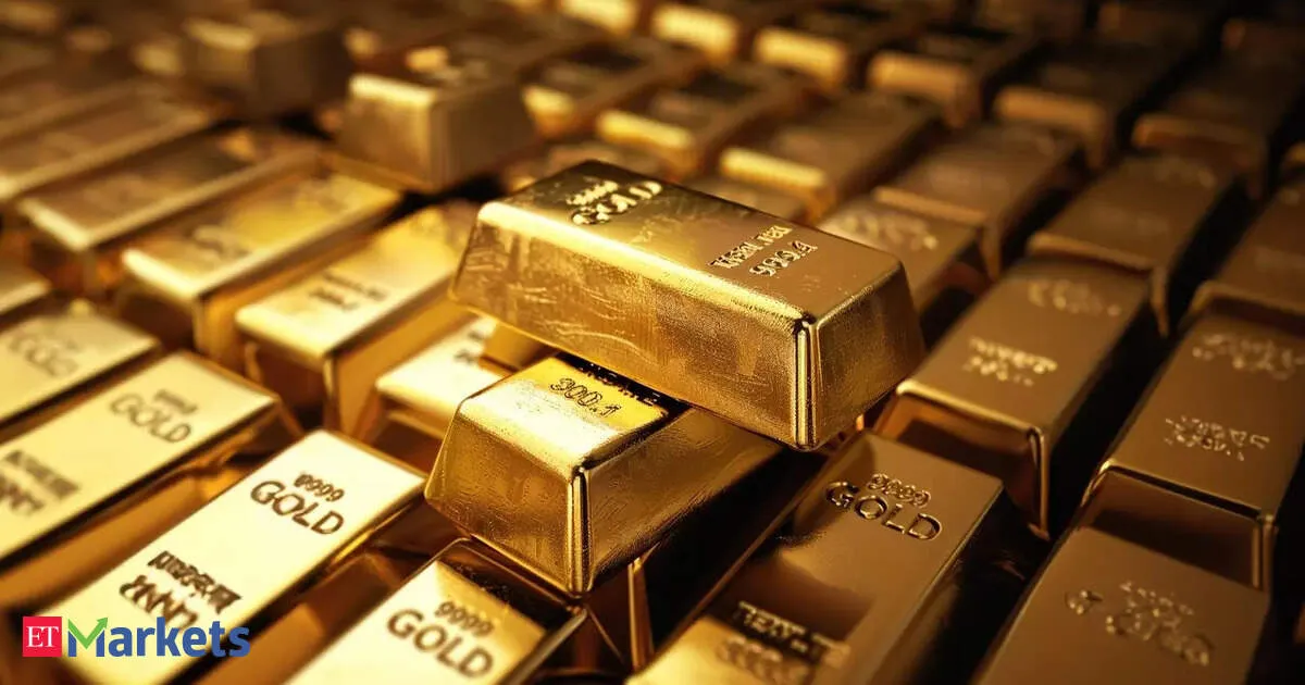 Gold futures climb to Rs 1.50 lakh per 10g as Fed decision looms