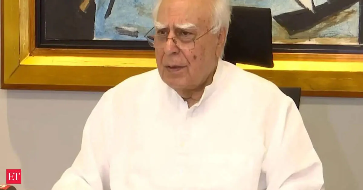 Kapil Sibal demands state staff at every Bengal counting table after Supreme Court nod