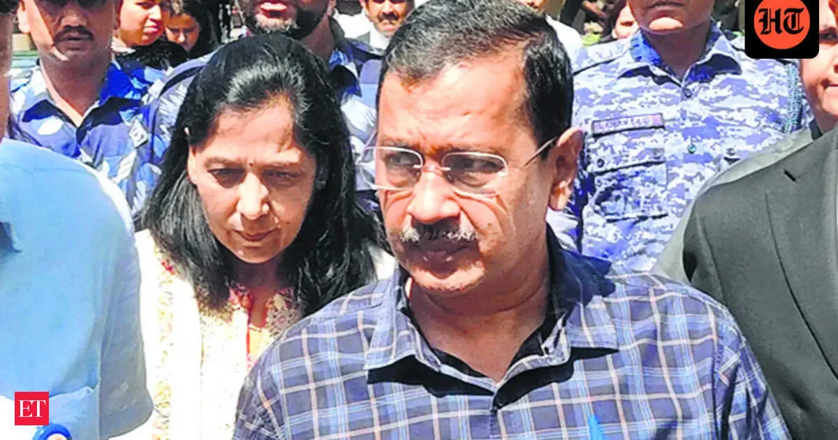 Delhi High Court orders takedown of Kejriwal recusal hearing clips amid contempt plea