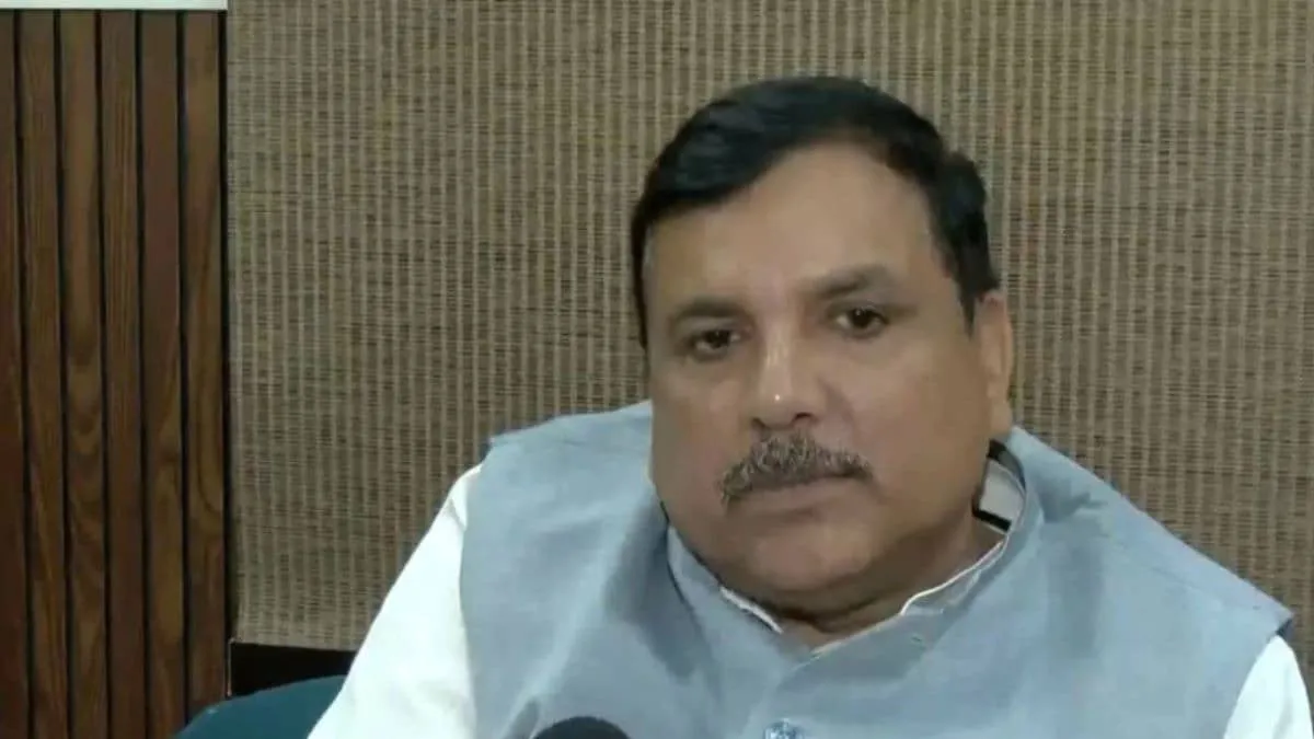 AAP alleges Centre threatened MPs into joining BJP as petition awaits Rajya Sabha ruling