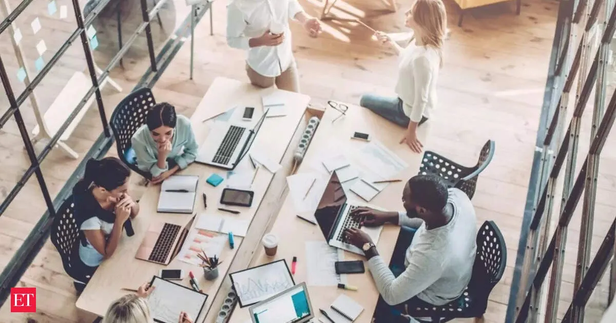 The Executive Centre adds 6000 workstations by leasing 465000 sq ft across four metros